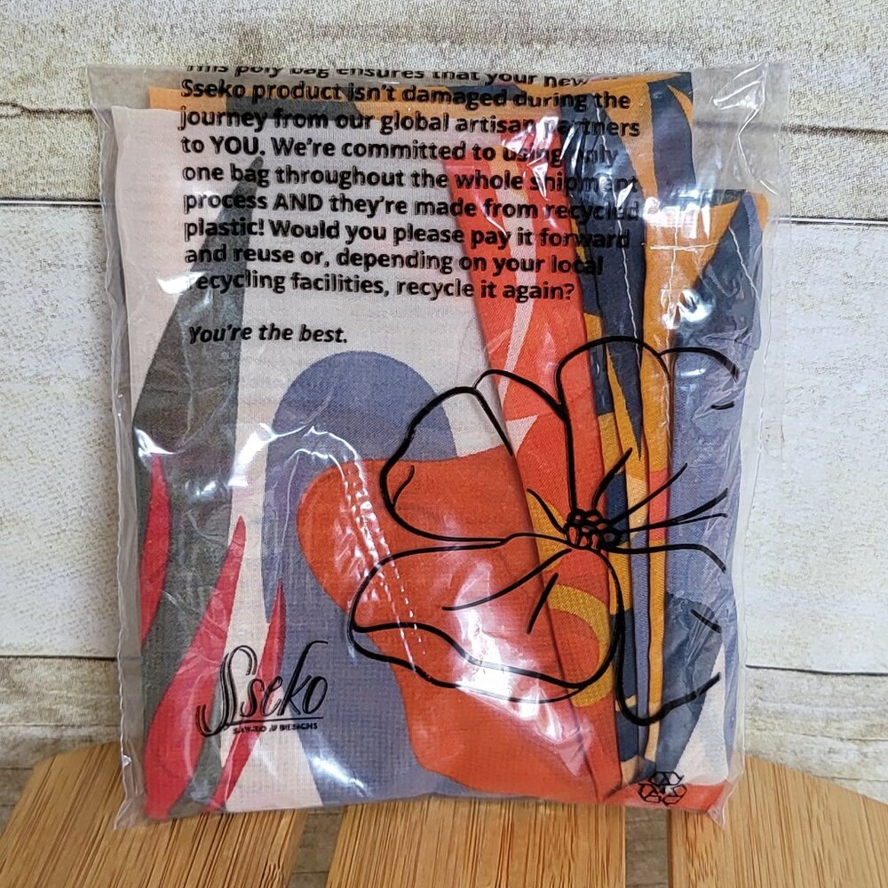 NWT Sseko Bandana Vita Chiffon - 100% Recycled Poly Chiffon